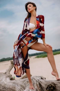 Kimono plażowe ANCIENT CHARM z cienkim paskiem