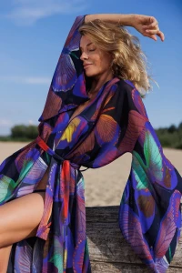 Kimono plażowe TWILIGHT PULSE z cienkim paskiem